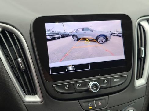 Used 2025 Chevrolet Malibu LT image 33