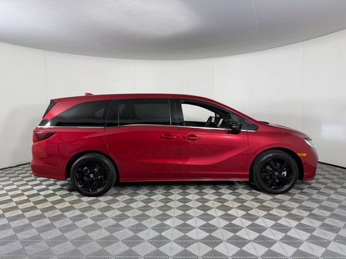 Used 2024 Honda Odyssey Sport image 5