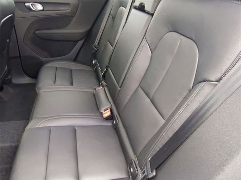 New 2026 Volvo XC40 B5 Plus w/ Protection Package Premier image 19