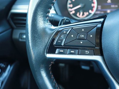 Used 2024 Nissan Altima 2.5 SR image 16