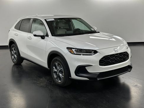 New 2026 Honda HR-V LX image 7