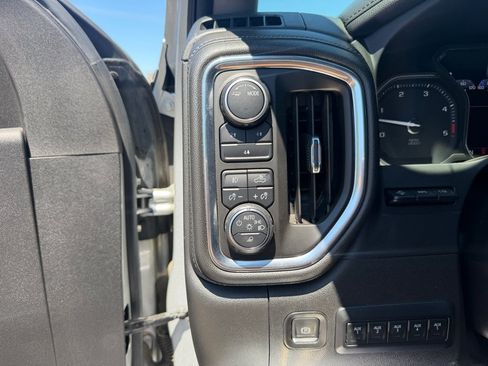 Used 2020 GMC Sierra 2500 SLT w/ SLT Premium Plus Package AWD/4WD image 20