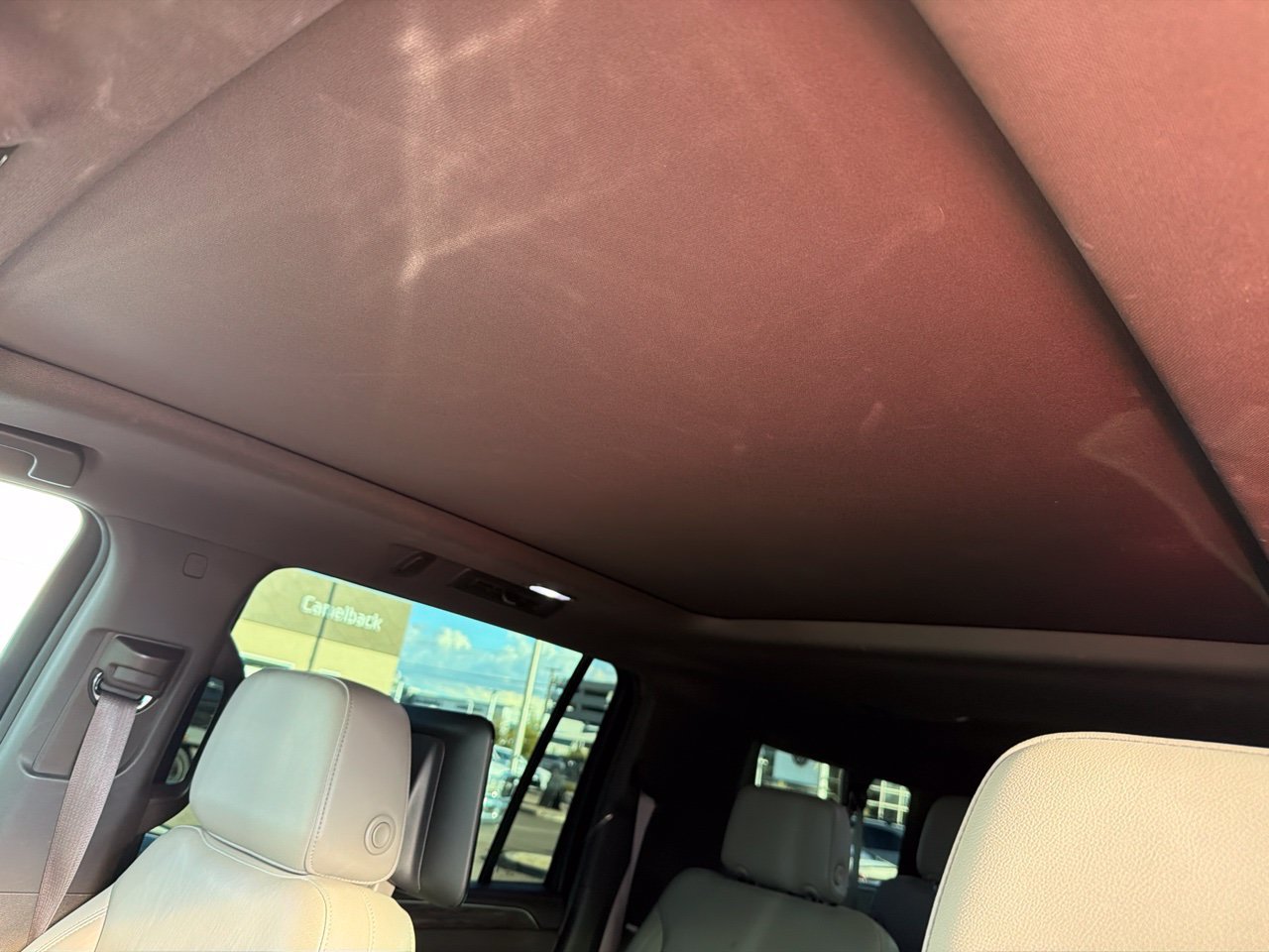 Used 2021 Chevrolet Suburban LT w/ LT Signature Plus Package RWD image 3