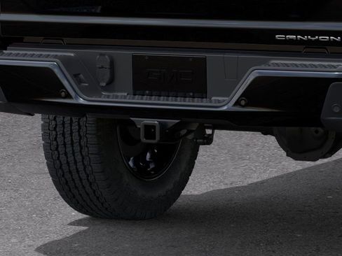 New 2026 GMC Canyon Denali AWD/4WD image 14