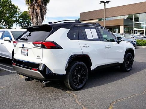 Used 2024 Toyota RAV4 XSE w/ Weather Package AWD/4WD image 9