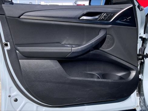 Certified 2024 BMW X4 M40i w/ Premium Package image 26