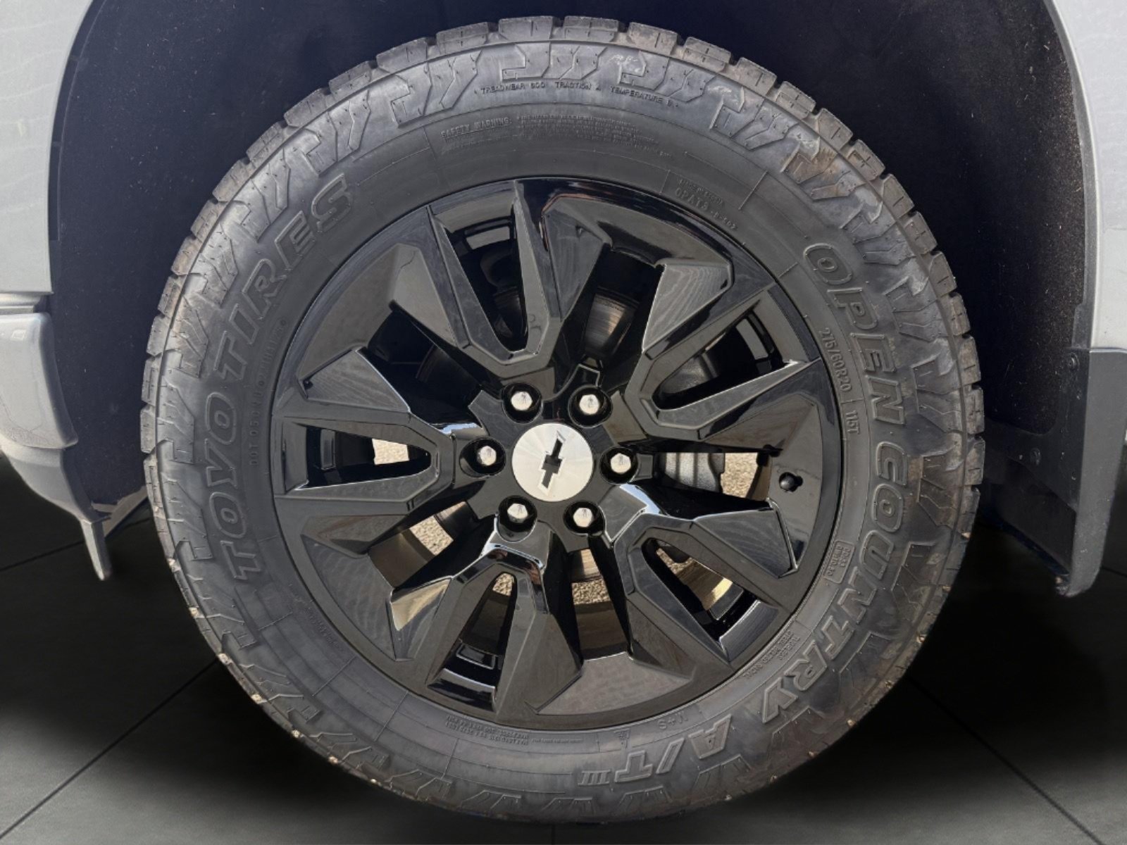 Used 2022 Chevrolet Silverado 1500 RST AWD/4WD image 7