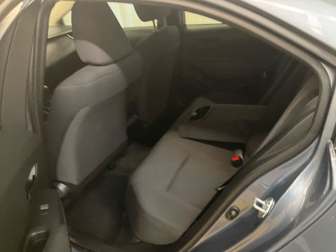 Used 2025 Toyota Corolla LE FWD image 7