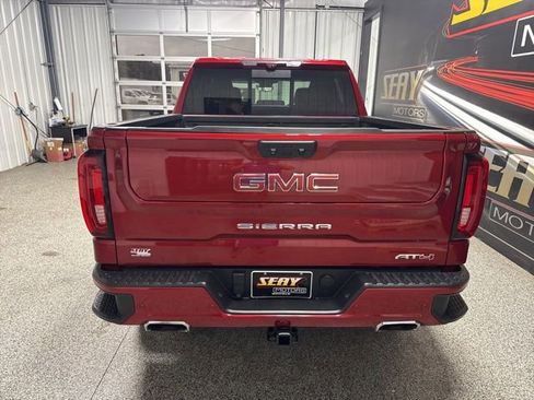 Used 2023 GMC Sierra 1500 AT4 w/ Technology Package AWD/4WD image 20