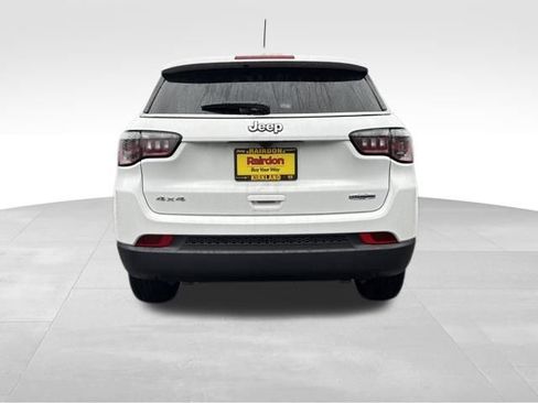 New 2026 Jeep Compass Latitude image 6