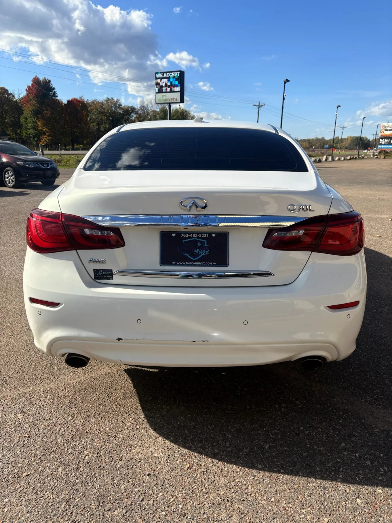 Used 2015 INFINITI Q70 L 3.7 AWD/4WD image 6