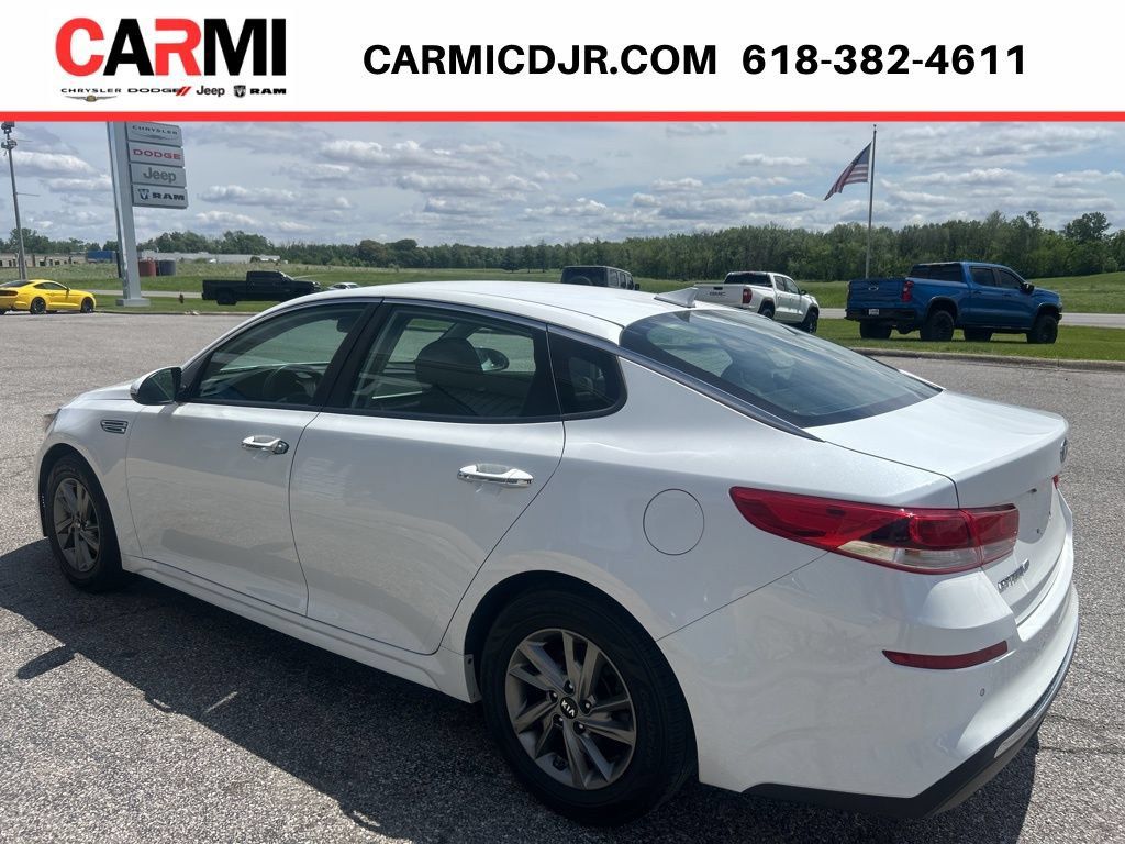 Used 2019 Kia Optima LX FWD image 4