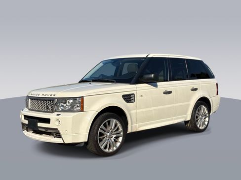 Used 2009 Land Rover Range Rover Sport Supercharged AWD/4WD image 3