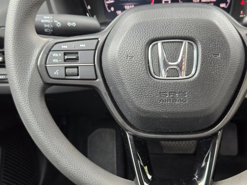 Used 2025 Honda Accord SE image 22