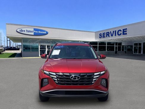 Used 2023 Hyundai Tucson SEL w/ Convenience Package AWD/4WD image 3