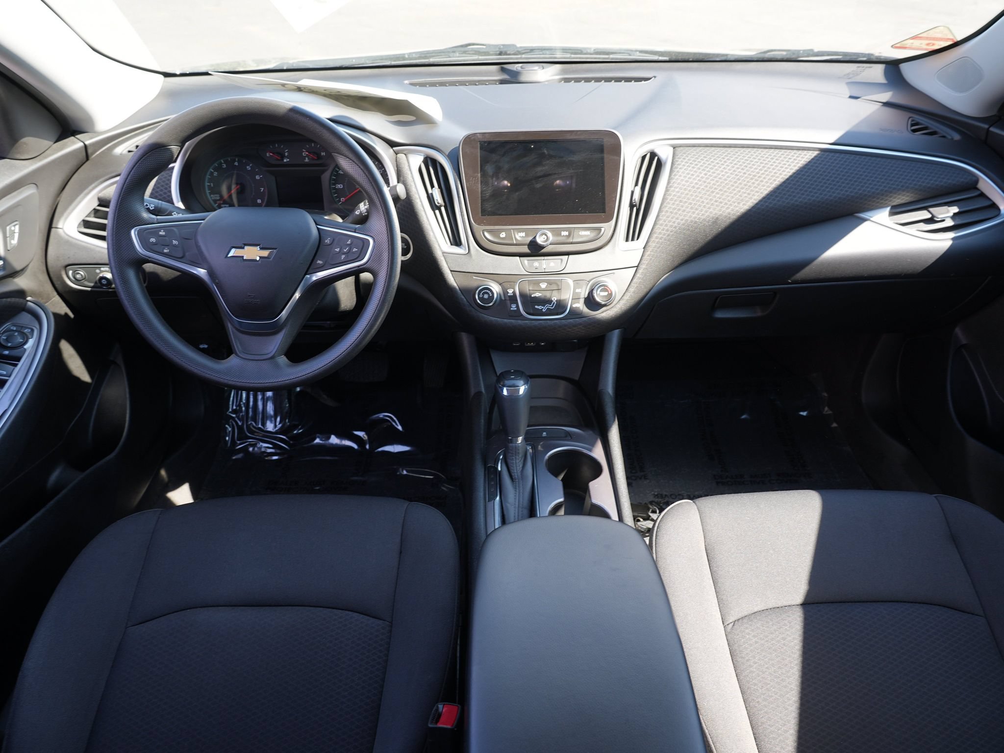 Used 2020 Chevrolet Malibu LS FWD image 26