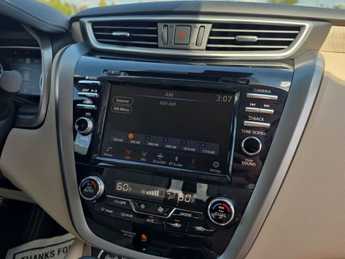 Used 2024 Nissan Murano SL image 17