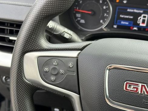 Used 2022 GMC Terrain SLE w/ Elevation Edition image 18