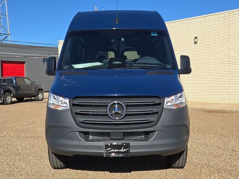 New 2026 Mercedes-Benz Sprinter 2500 image 10