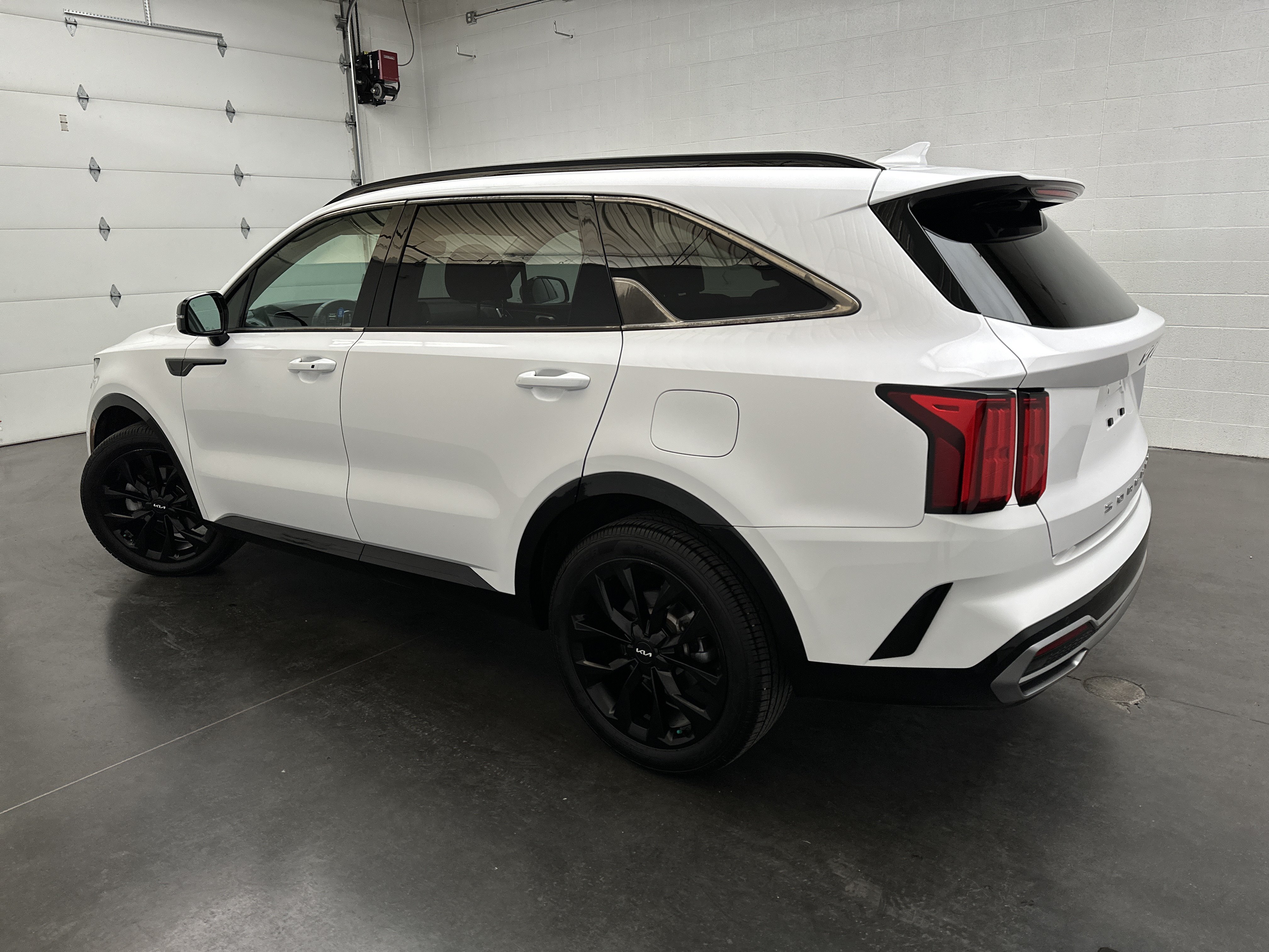 Used 2022 Kia Sorento SX FWD image 6