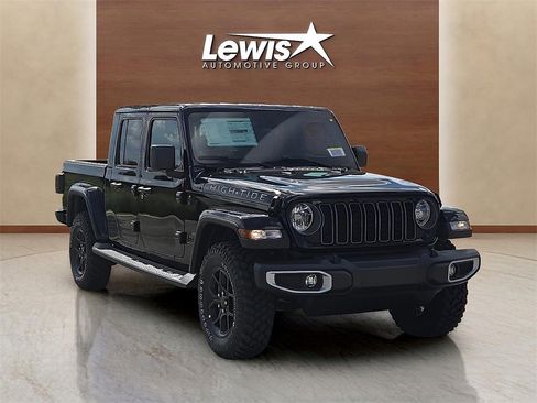 New 2025 Jeep Gladiator High Tide image 6