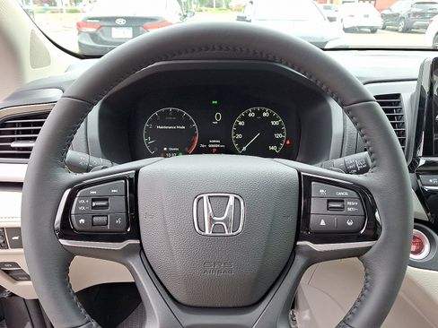 New 2026 Honda Odyssey EX-L image 9