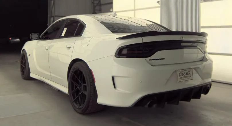 Used 2018 Dodge Charger R/T Scat Pack w/ Driver Confidence Group RWD image 3