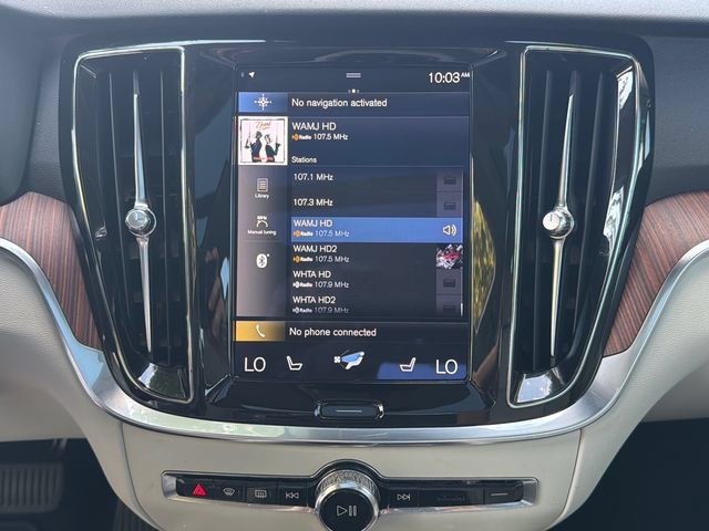 Used 2022 Volvo S60 B5 Momentum w/ Climate Package FWD image 28
