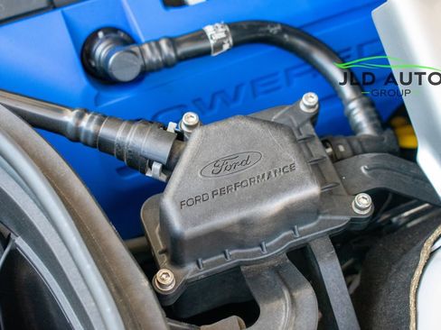 Used 2019 Ford Mustang Shelby GT350R w/ GT350R Equipment Group 920A RWD image 45