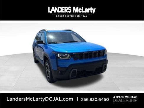 New 2026 Jeep Cherokee Laredo AWD/4WD image 1
