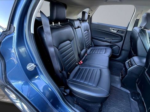 Used 2019 Ford Edge SEL w/ Equipment Group 201A AWD/4WD image 25