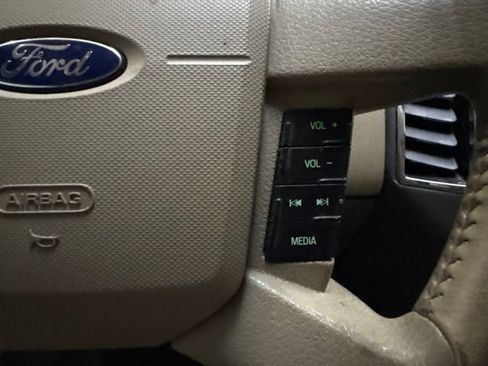 Used 2007 Ford Edge SEL FWD image 32