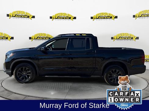 Used 2023 Honda Ridgeline Sport image 2