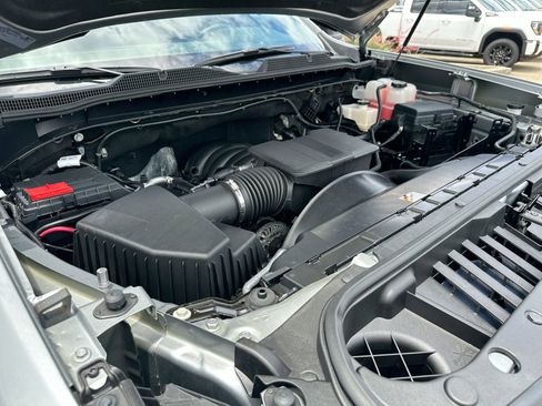 Used 2025 Chevrolet Silverado 2500 LT w/ Convenience Package AWD/4WD image 25