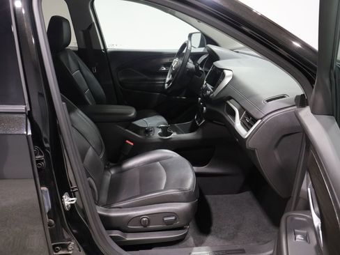 Used 2024 GMC Terrain SLT AWD/4WD image 23
