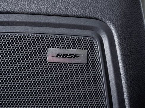 Certified 2025 Porsche Macan image 26