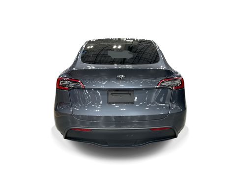 Certified 2023 Tesla Model Y Long Range AWD/4WD image 5