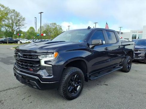 Used 2023 Chevrolet Silverado 1500 LT Trail Boss w/ Protection Package image 8