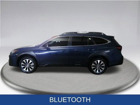 Used 2023 Subaru Outback Limited image 12