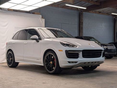 Used 2016 Porsche Cayenne GTS AWD/4WD image 1