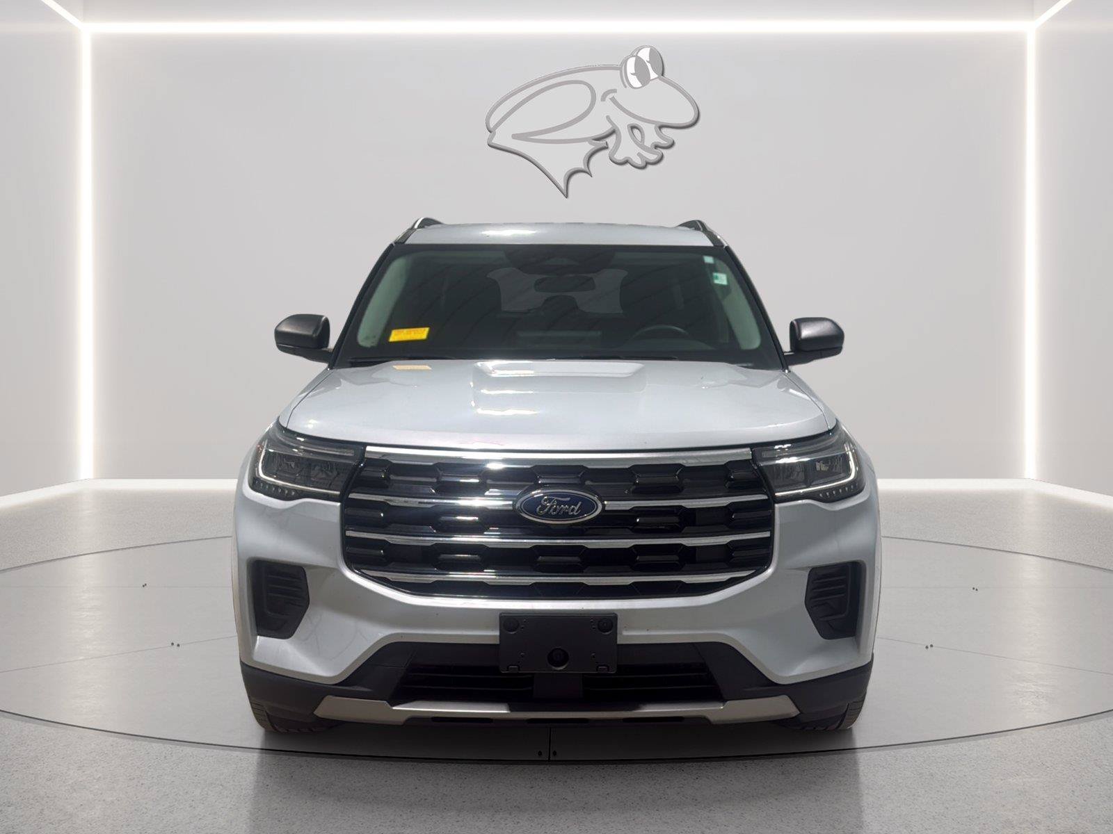 Certified 2025 Ford Explorer Active RWD image 8