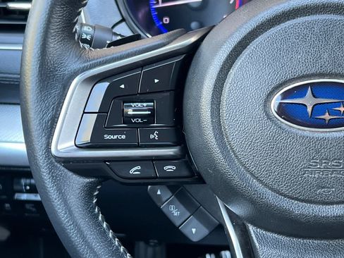 Used 2018 Subaru Outback 2.5i Premium AWD/4WD image 24