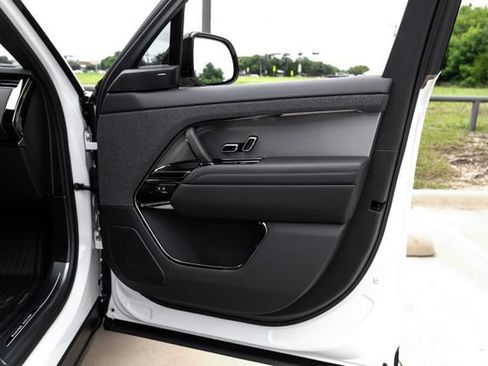 New 2026 Land Rover Range Rover Sport SE AWD/4WD image 54