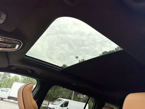 New 2026 Jeep Grand Cherokee L Summit AWD/4WD image 39