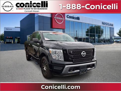 Used 2021 Nissan Titan SV w/ Accessory Utility Package AWD/4WD image 1