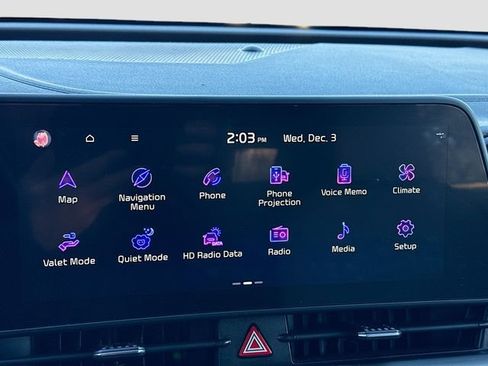 Used 2023 Kia Sportage EX image 16