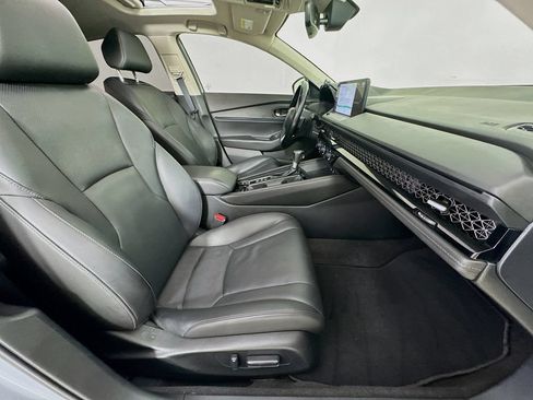 Used 2023 Honda Accord Touring image 34