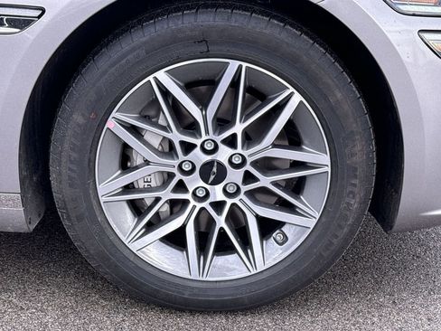 Used 2025 Genesis G80 2.5T image 8