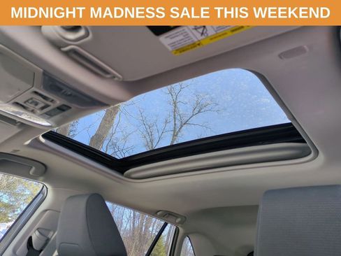 Used 2023 Toyota RAV4 XLE w/ Convenience Package image 16