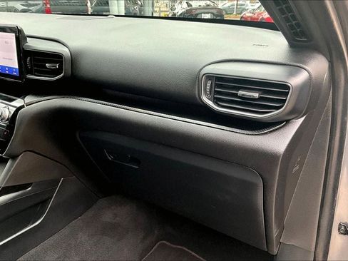 Used 2022 Ford Explorer ST-Line w/ Class IV Trailer Tow Package image 16